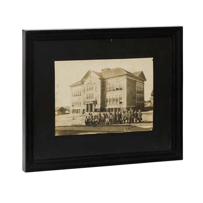 1124 (A+D) Vintage School & Children