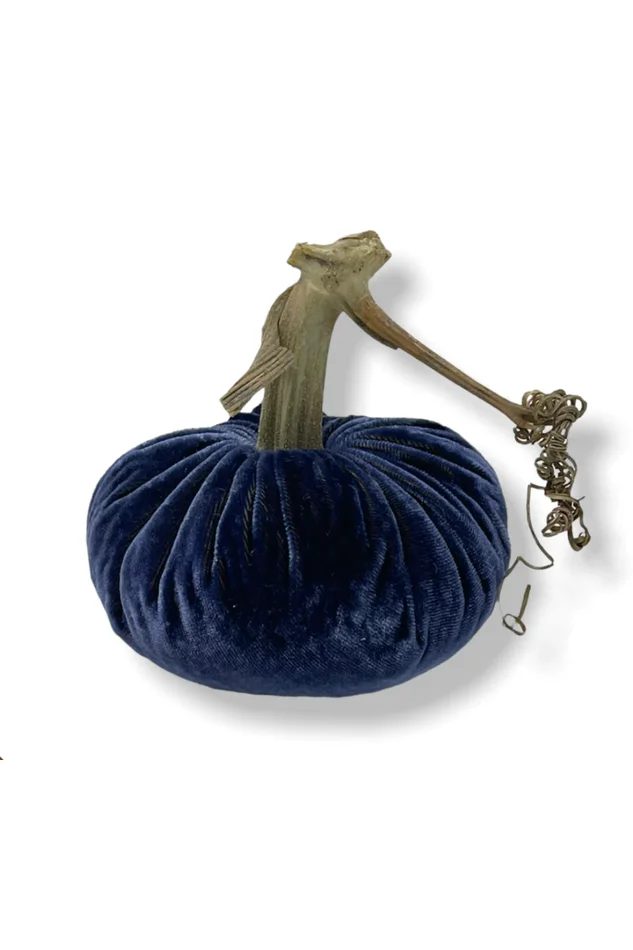 5″ VELVET PUMPKINS