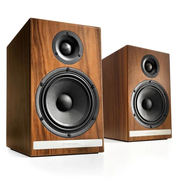 Audioengine: HDP6 Passive Speakers – Walnut