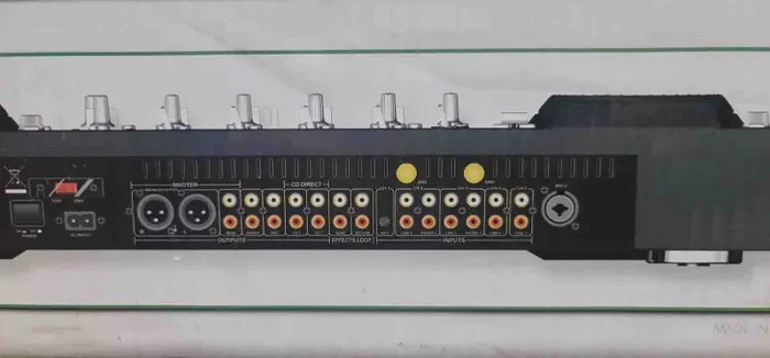 B-52 PRODIGY 4 Channel VCA Mixer with CD Players (SOLD AS IS, NO RETURNS – CD Players May or May Not Work – Mixer Works) Supply - Image 2