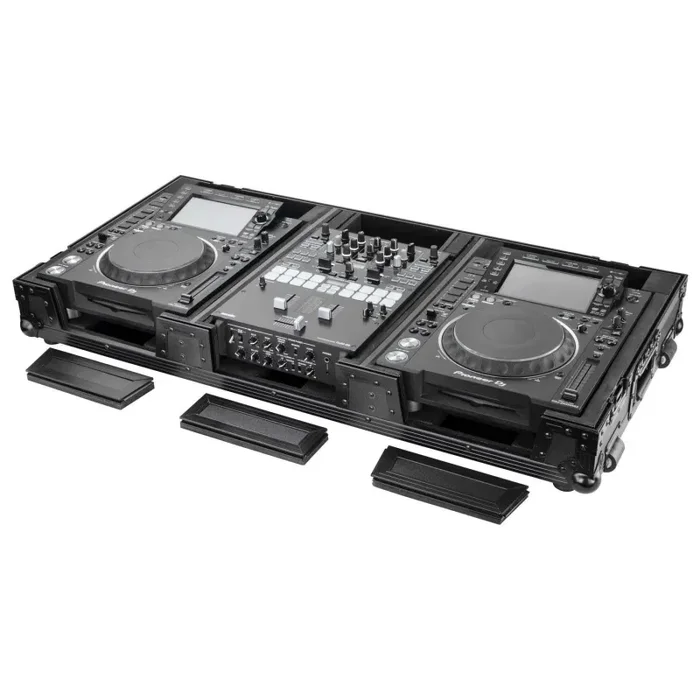 B-Stock: Odyssey FZ10CDJWXDBL Extra Deep 10″ Format DJ Mixer and Two Large Format Media Players Coffin Flight Case – Black