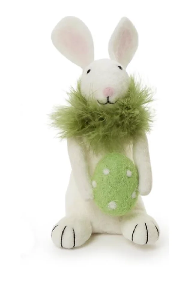 BUNNY W/EGG & FEATHER BOA