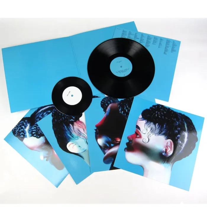 FKA Twigs: LP 1 Deluxe Vinyl LP+7″