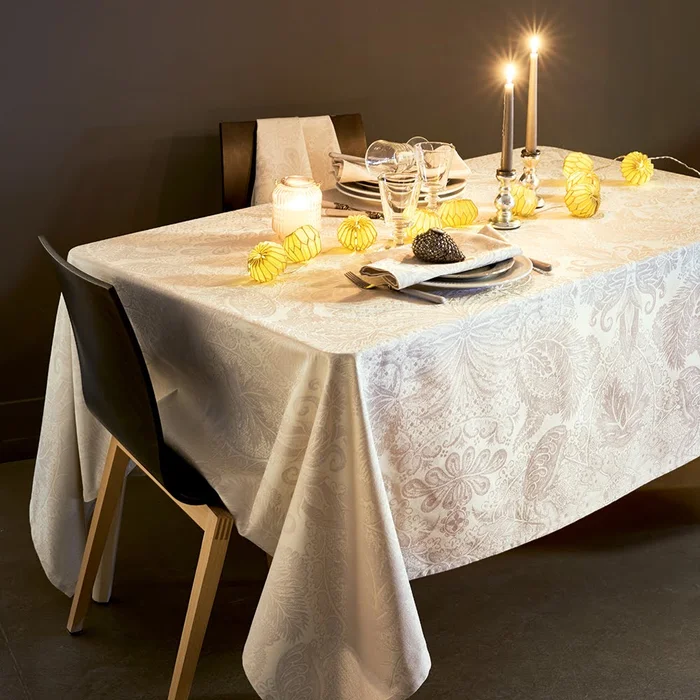 Garnier Thiebaut Mille Isaphire Parchemin Tablecloth, 69*98,Coated