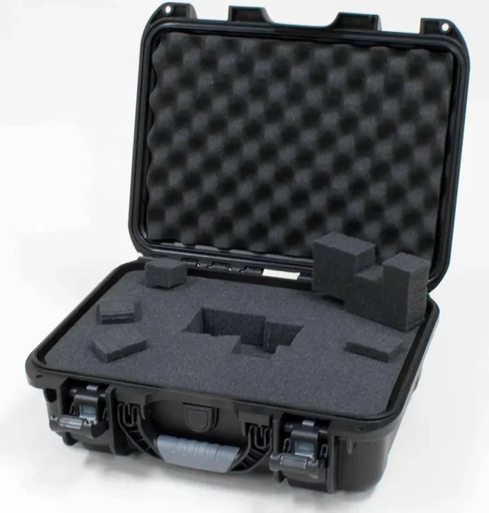 Gator Cases GU-1510-06-WPDF Waterproof Injection Molded DJ Case with Diced Foam – 15″ x 10.5″ x 6.2″ - Image 2