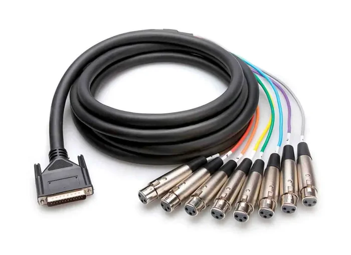 Hosa DTF-803, XLR3F to DB25 Balanced Snake Cable – 3 Meter