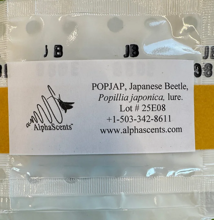 Japanese Beetle Dual Lure.