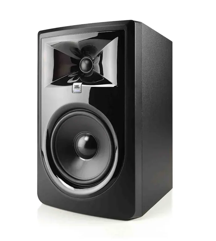 JBL 306P MkII, Powered Two-Way Studio Monitor – 6″