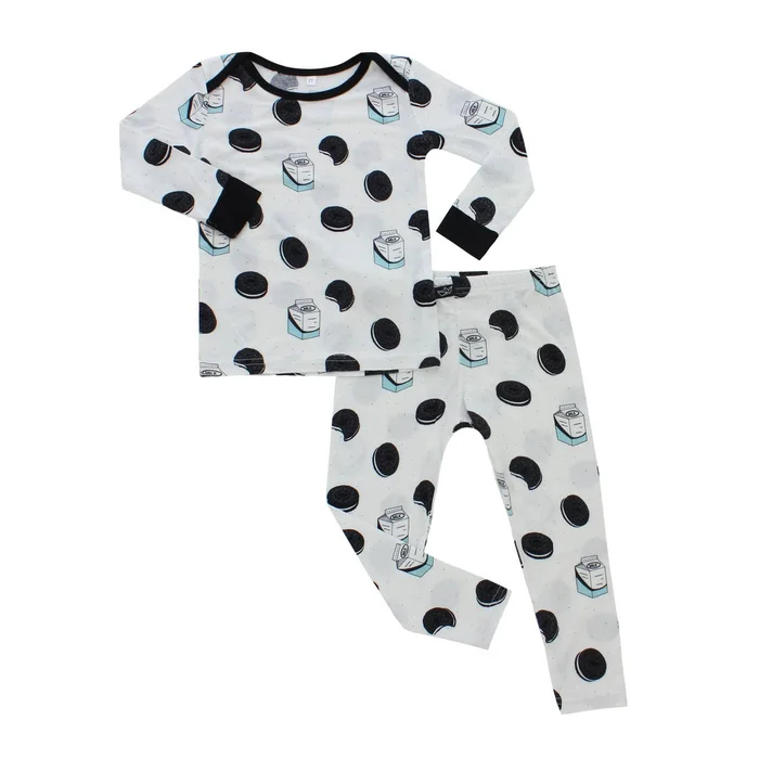 LAST ONE: Size 8Y – 2 Piece Pajamas (Long Sleeve) – Winter Cookies