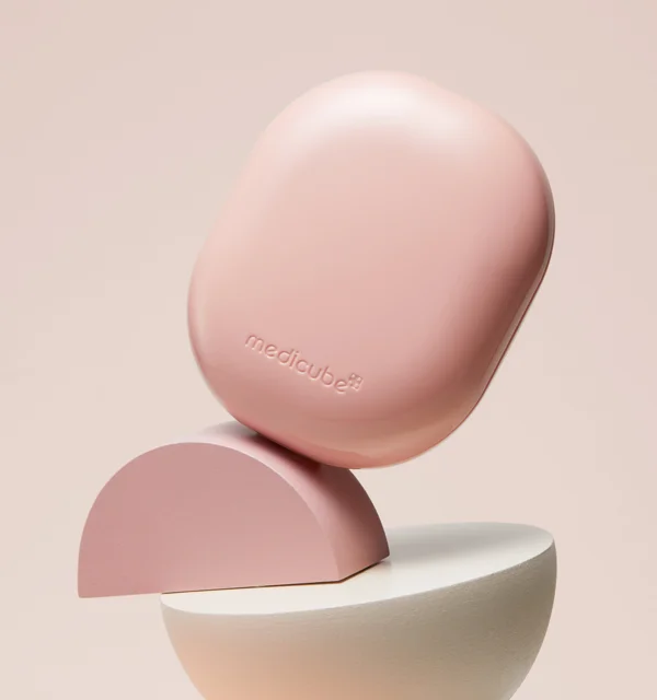 MEDICUBE Pro Glutathione Glow Cushion