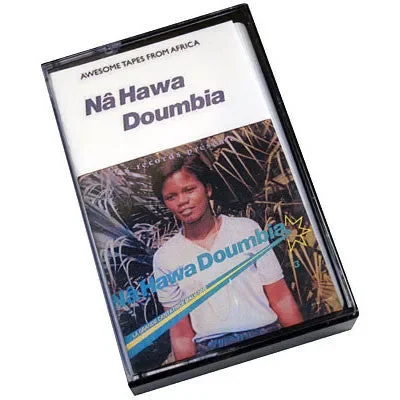 Na Hawa Doumbia: La Grande Cantatrice Mailenne Vol.3 Cassette Online now