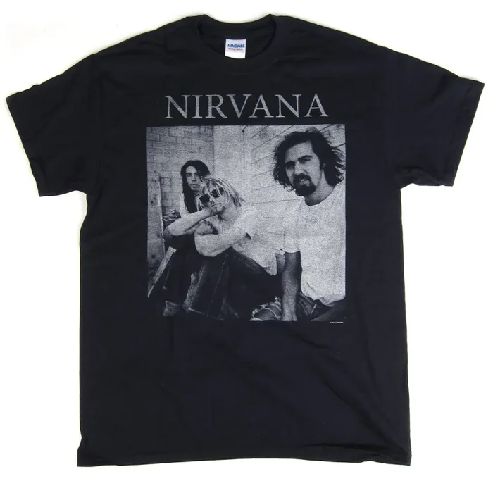 Nirvana: B&W Sitting Photo Shirt – Black
