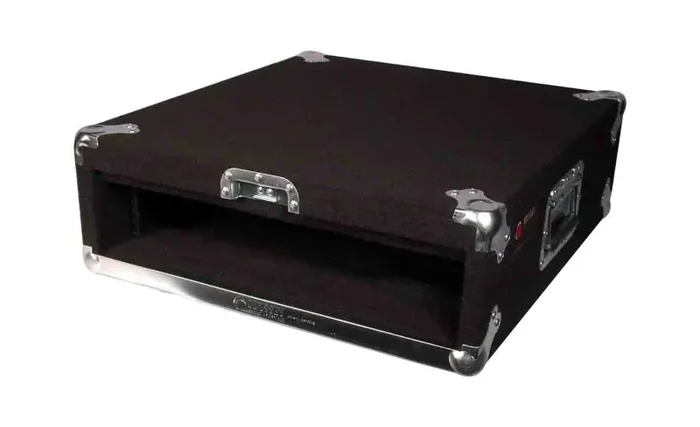 Odyssey CRP02 Pro 2U Carpeted Amplifier Rack Case
