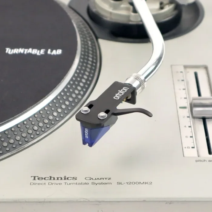 Ortofon: 2M Blue Cartridge Mounted on SH-4 Headshell (Black)