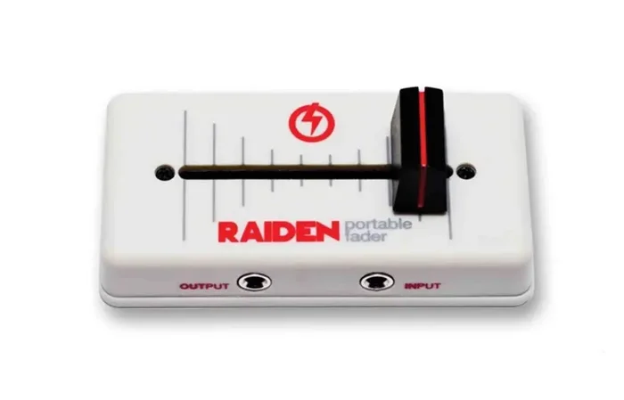 Raiden Fader VVT-MK1 Off White/Red Left Hand Cut Portable Fader