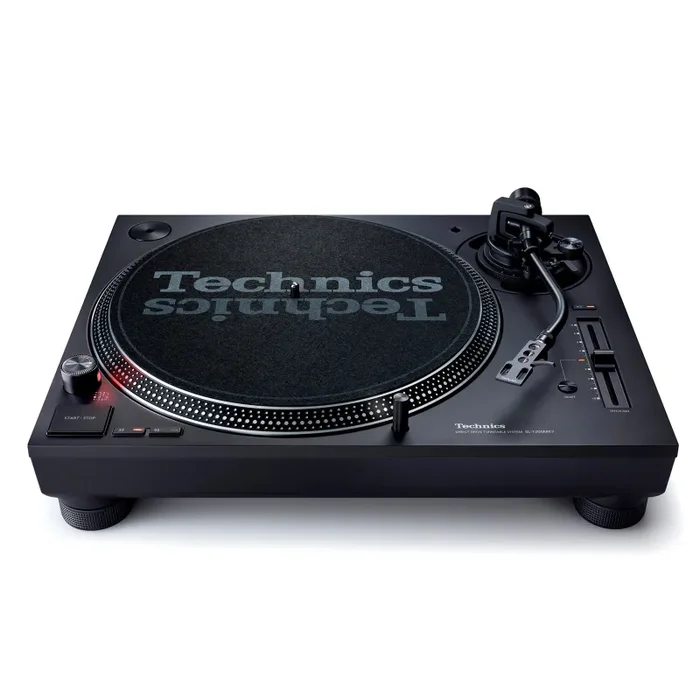 Technics: SL-1200MK7 Turntable – Black