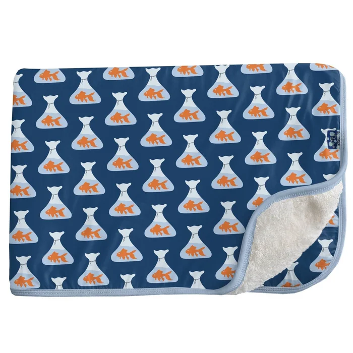 Toddler Blanket with Sherpa Lining – Navy Goldfish Prize