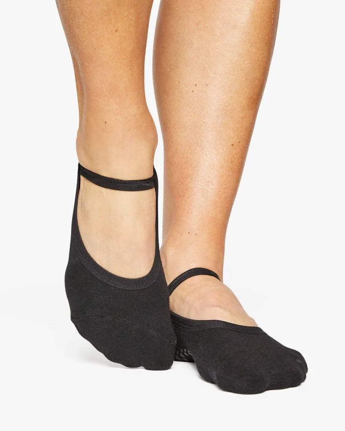 Women’s Karina Dance Grip Sock: Black / S/M