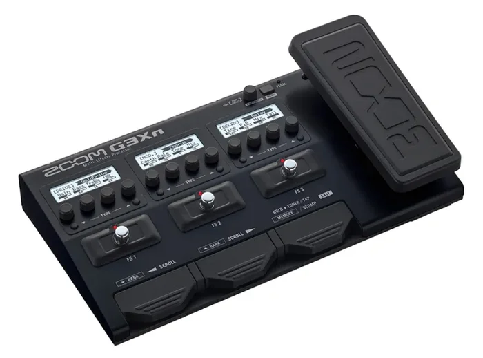 Zoom G3XN Multi-Effects Processor with Expression Pedal for Guitarists